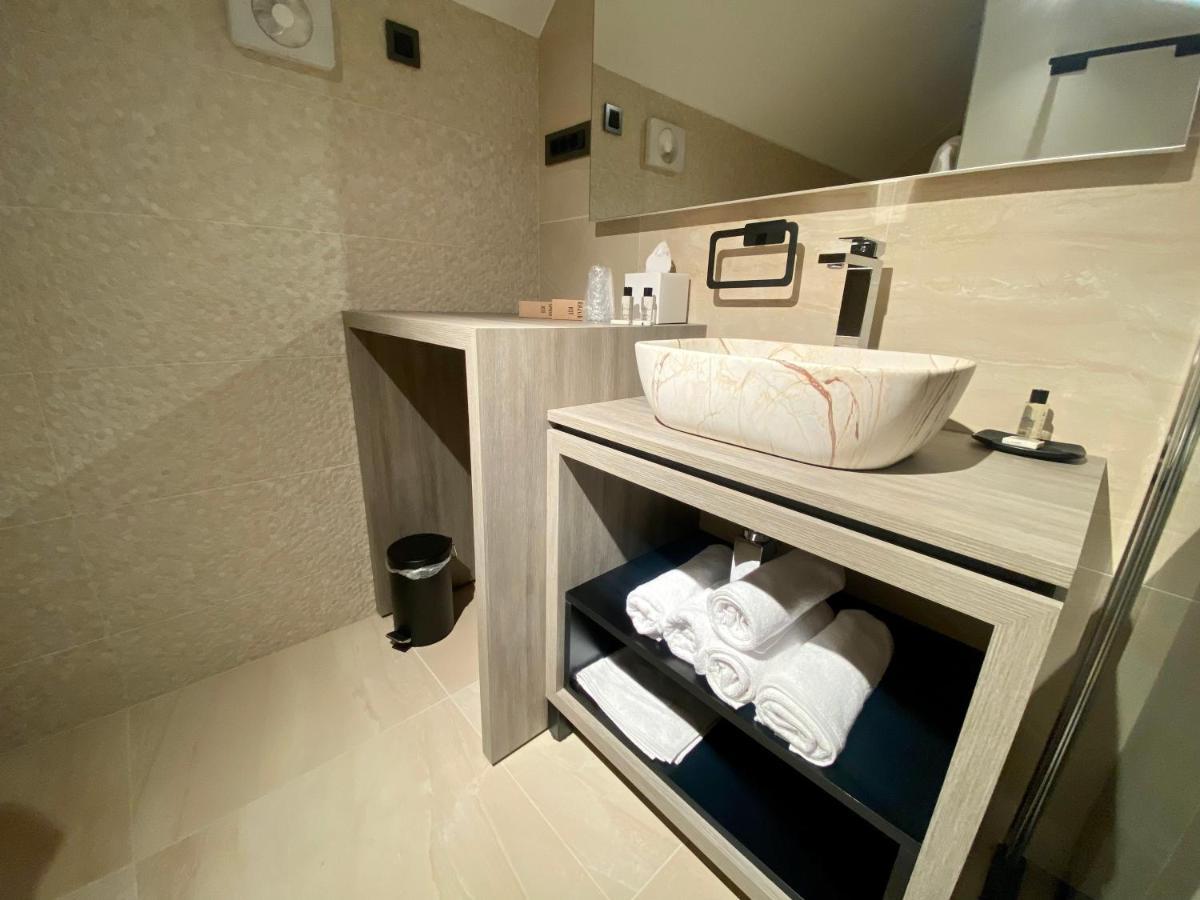 Boutique Hotel Zbilje Zewnętrze zdjęcie