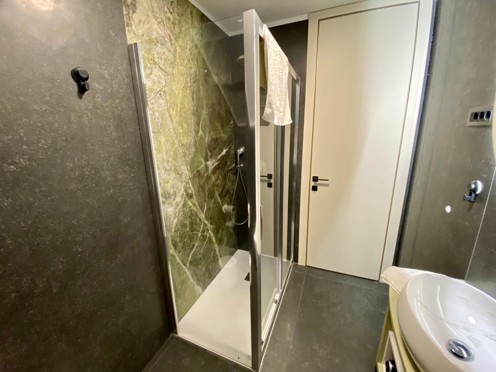 Boutique Hotel Zbilje Zewnętrze zdjęcie