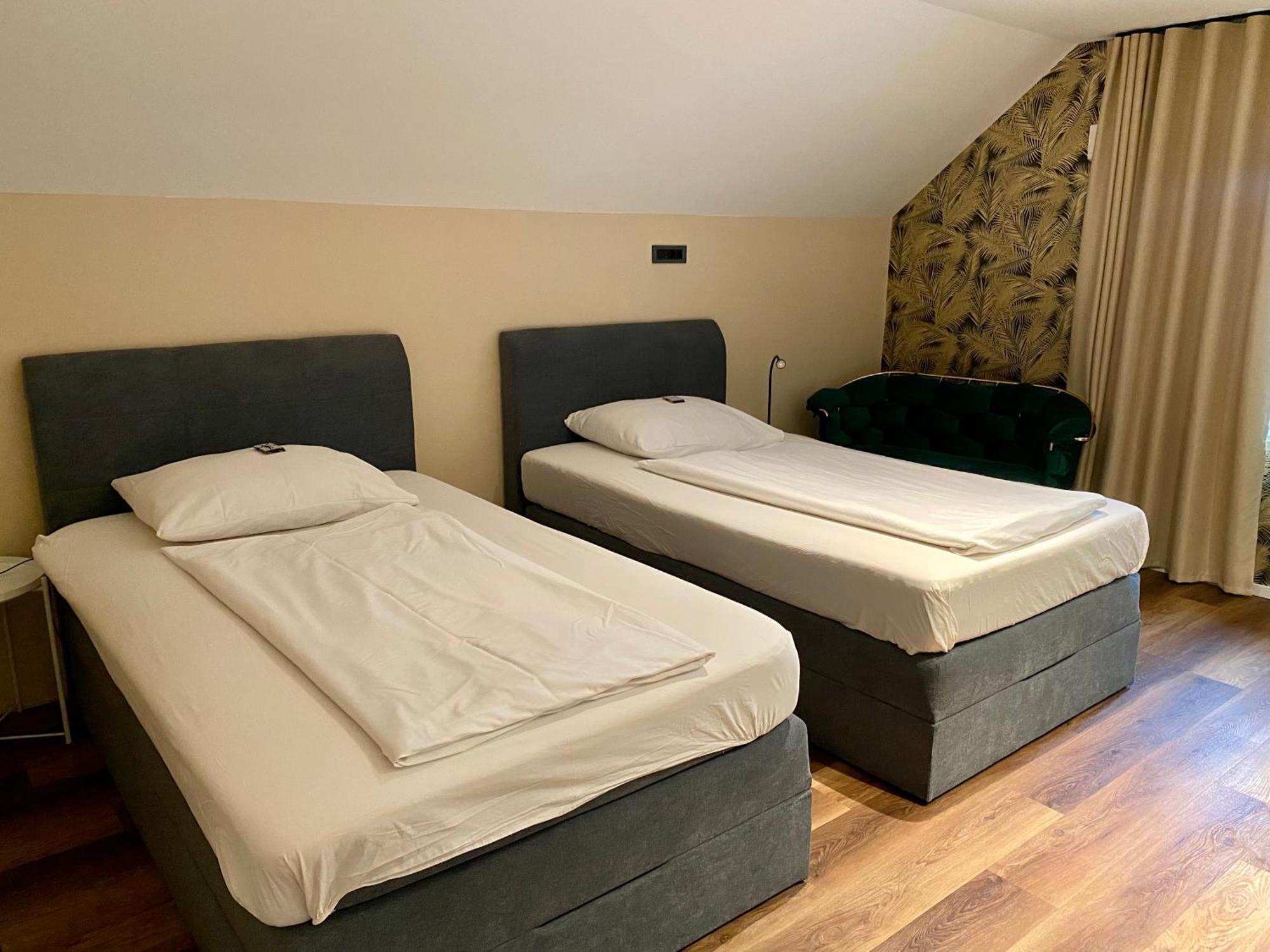 Boutique Hotel Zbilje Zewnętrze zdjęcie